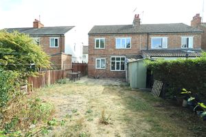 Rear garden- click for photo gallery